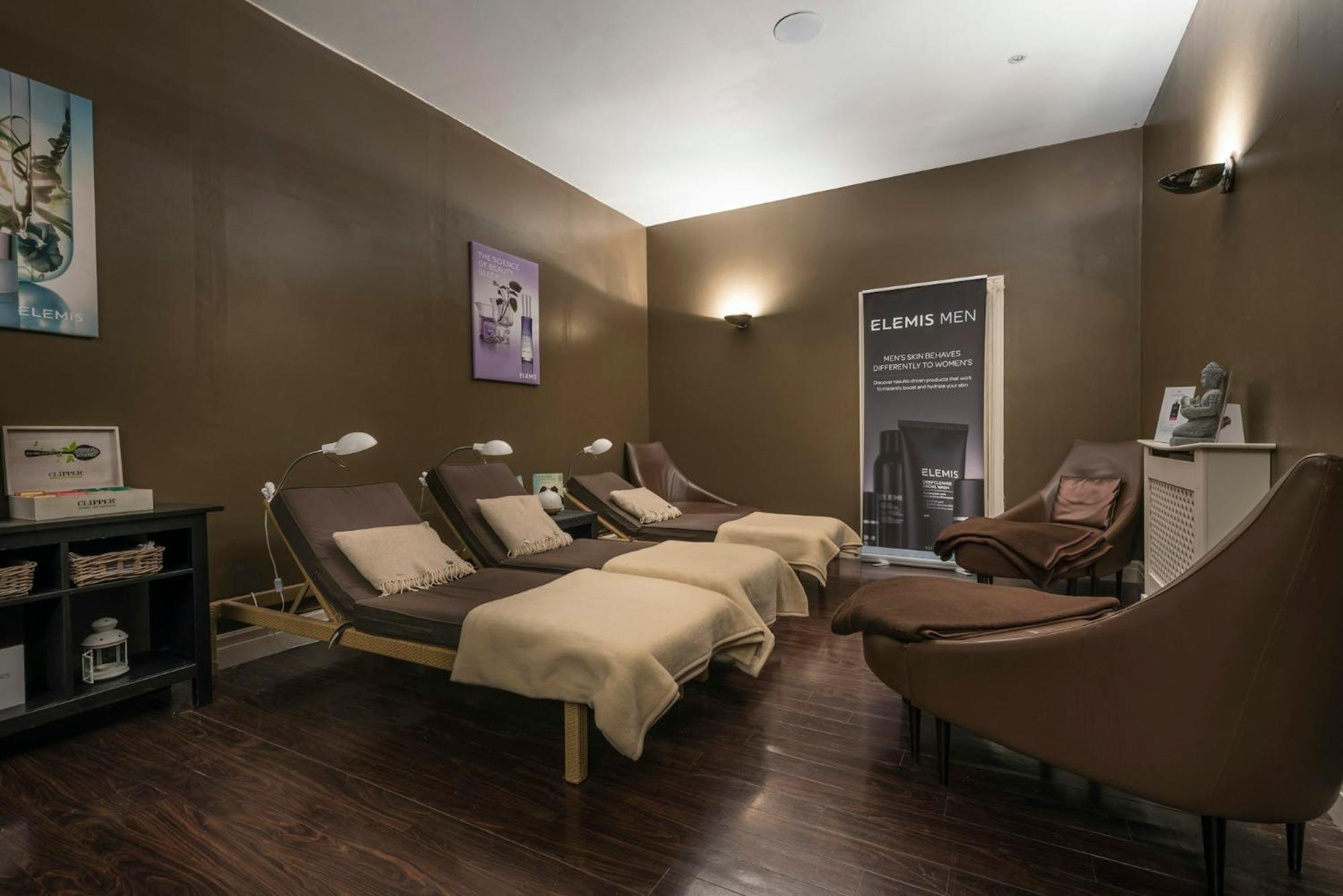 Macdonald Elmers Court Hotel Lymington Esterno foto